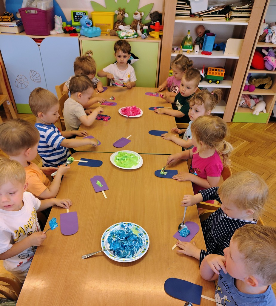 Zajęcia Senso plastyczne w Motylkach