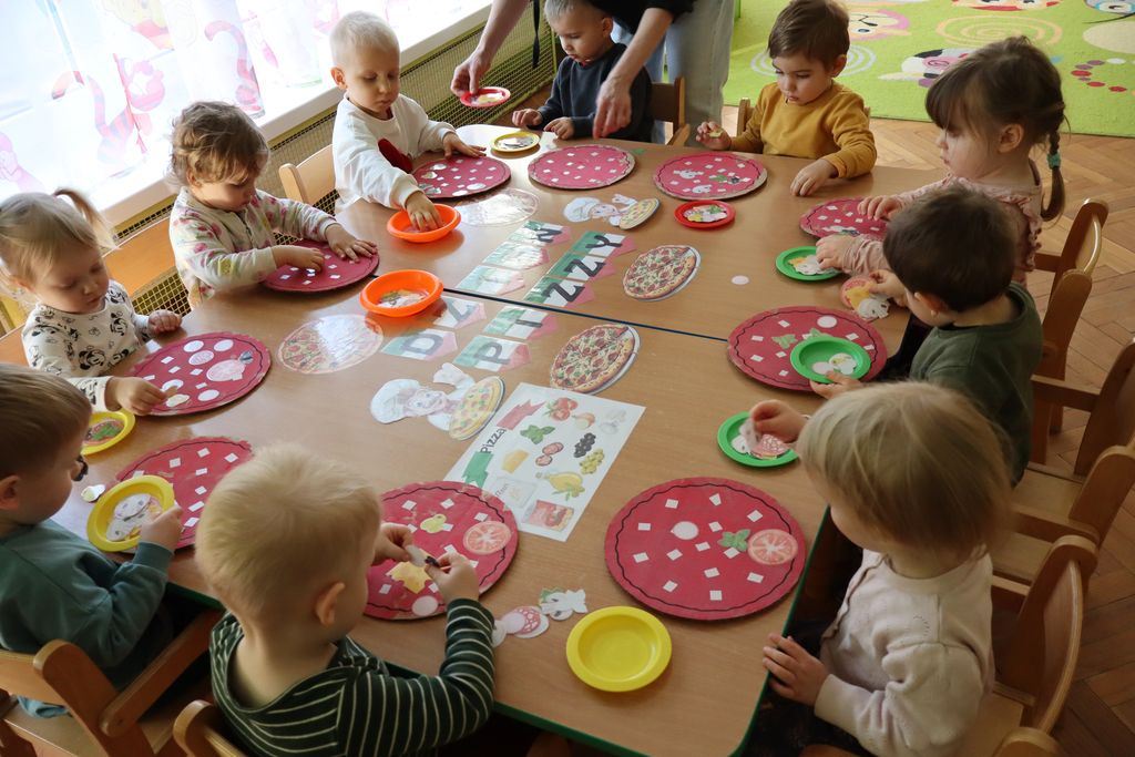 Dzień Pizzy w grupie Motylków