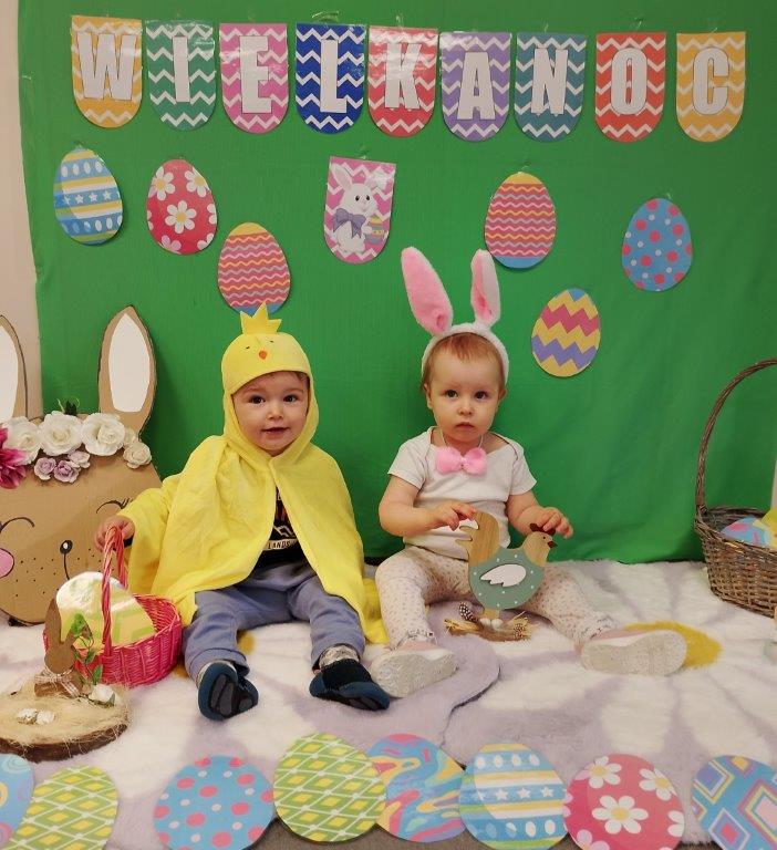 Wielkanocna sesja zdjęciowa w Miejskim Żłobku nr 2